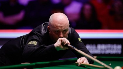 九游娱乐官网-轰出6杆50+！希金斯强势跻身大师赛八强，1/4决赛将战赵心童